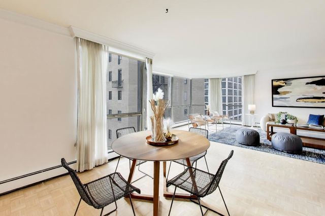 1310 N Ritchie Court 7B, Chicago, IL 60610