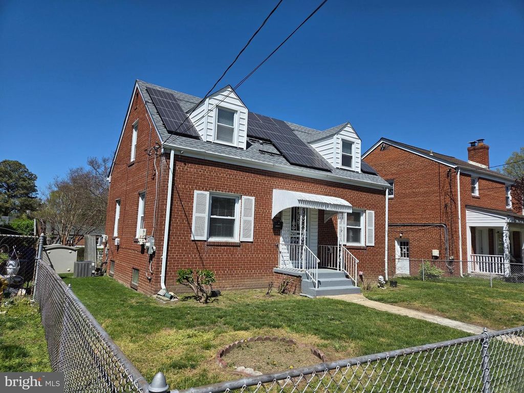 6412 FOSTER ST, District Heights, MD 20747