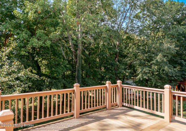 3102 Springstead Cir, Louisville, KY 40241