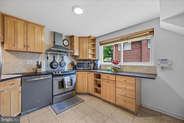 7409 WELLESLEY DR, College Park, MD 20740