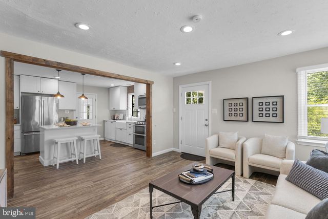 1302 CORAL SEA DR, Rockville, MD 20851