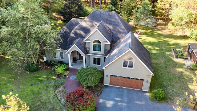 28 Bog Meadow Run, Saratoga Springs, NY 12866