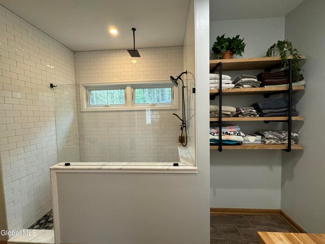 28 Bog Meadow Run, Saratoga Springs, NY 12866