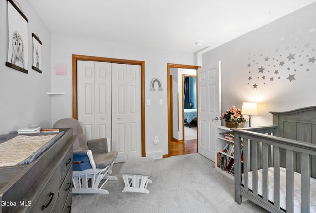 28 Bog Meadow Run, Saratoga Springs, NY 12866