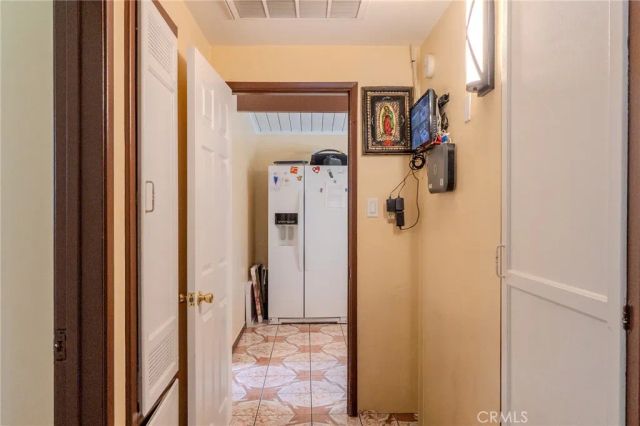 8636 Colbath, Los Angeles, CA 91402