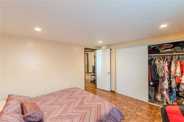 8636 Colbath, Los Angeles, CA 91402