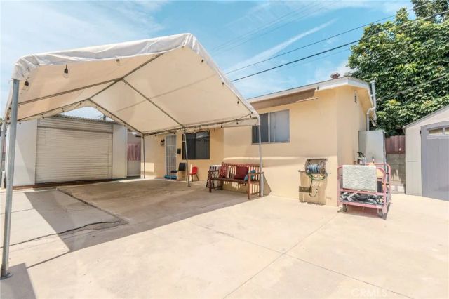 8636 Colbath, Los Angeles, CA 91402