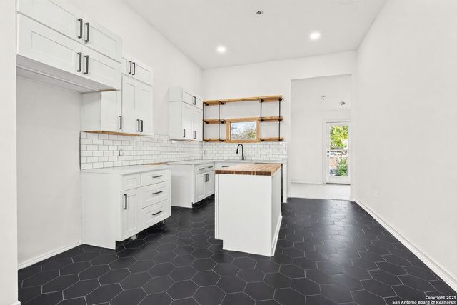 311 Belmont, San Antonio, TX 78202