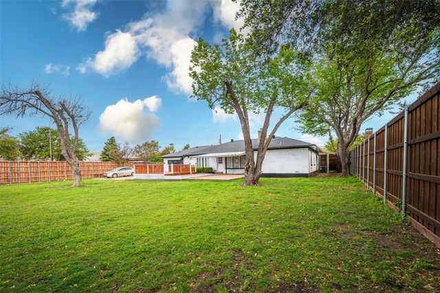 6610 Shell Flower Lane, Dallas, TX 75252