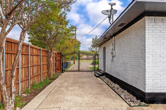 6610 Shell Flower Lane, Dallas, TX 75252