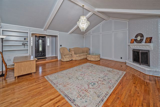 6610 Shell Flower Lane, Dallas, TX 75252