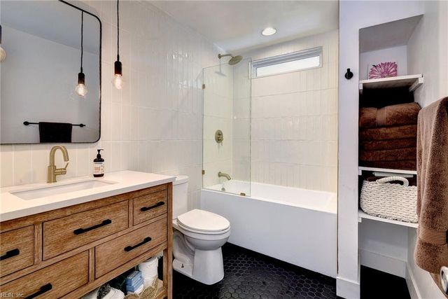 134 Riverview DR, Hampton, VA 23669