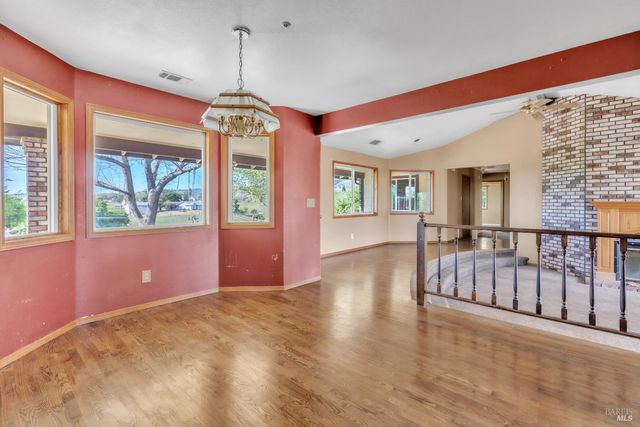 4043 Norman Ct, Vacaville, CA 95688