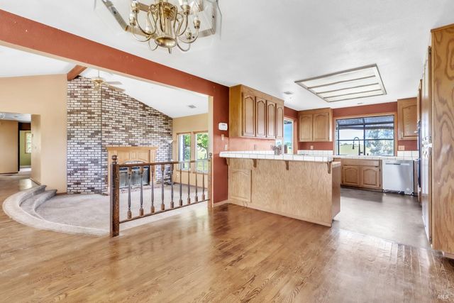 4043 Norman Ct, Vacaville, CA 95688