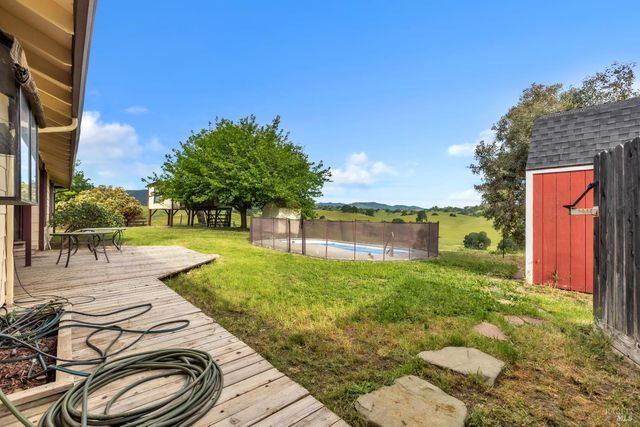 4043 Norman Ct, Vacaville, CA 95688