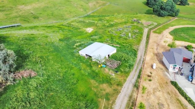 4043 Norman Ct, Vacaville, CA 95688