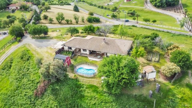 4043 Norman Ct, Vacaville, CA 95688