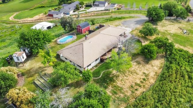 4043 Norman Ct, Vacaville, CA 95688