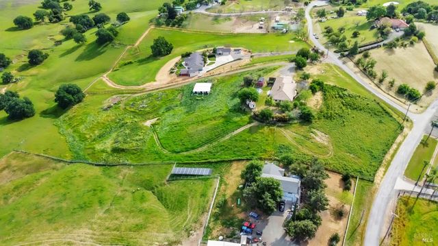 4043 Norman Ct, Vacaville, CA 95688