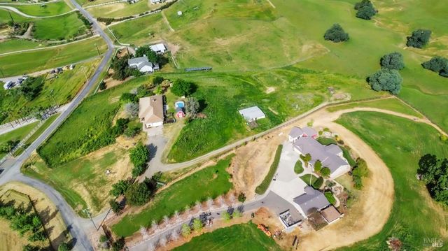 4043 Norman Ct, Vacaville, CA 95688