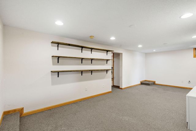 19091 Island View Drive, Mora, MN 55051