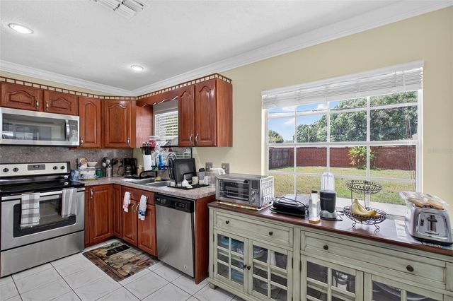 1564 LAWNDALE CIRCLE, Winter Park, FL 32792