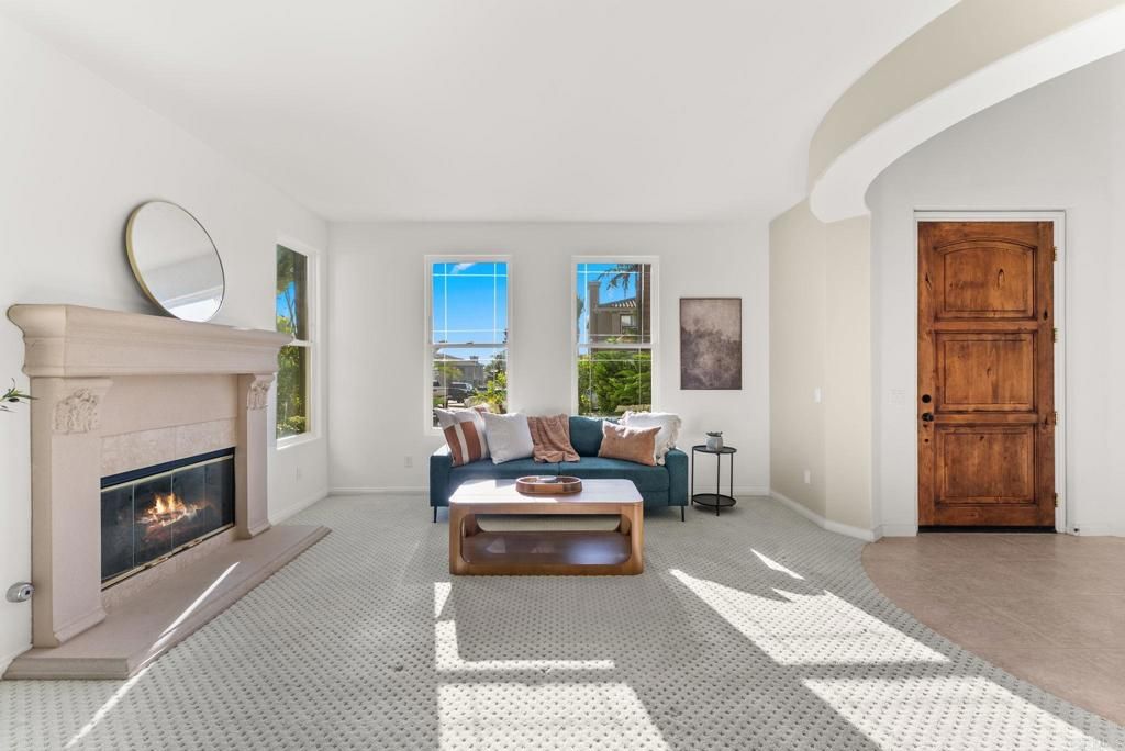 6584 Coneflower Drive, Carlsbad, CA 92011 — photo 4