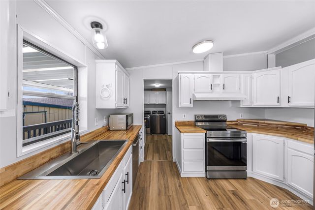 8204 Riverview Road, Snohomish, WA 98290