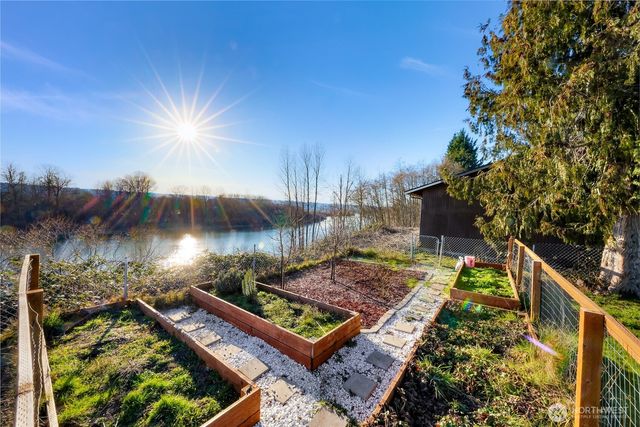 8204 Riverview Road, Snohomish, WA 98290