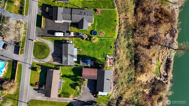 8204 Riverview Road, Snohomish, WA 98290