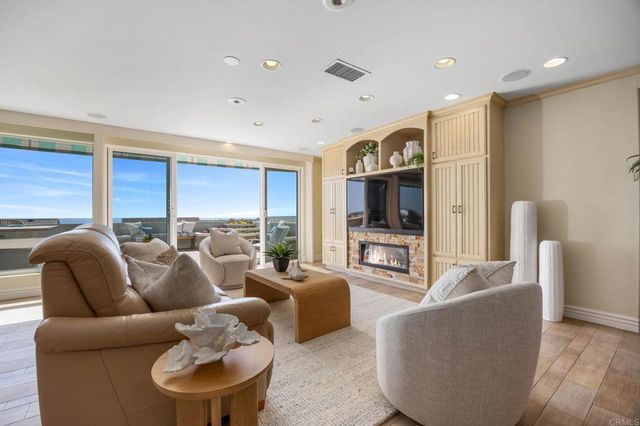 33631 Halyard Drive, Dana Point, CA 92629