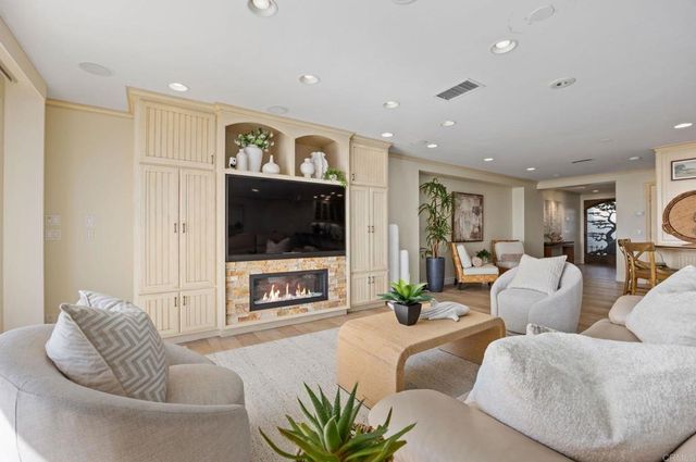 33631 Halyard Drive, Dana Point, CA 92629