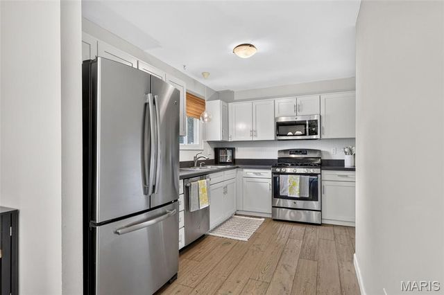 2812 Olde Gloucester Drive, St Charles, MO 63301