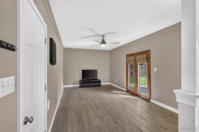 2812 Olde Gloucester Drive, St Charles, MO 63301