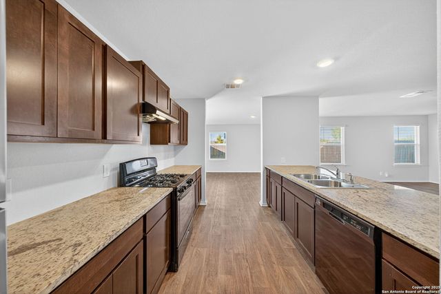 13439 Whisper Crossing, San Antonio, TX 78252