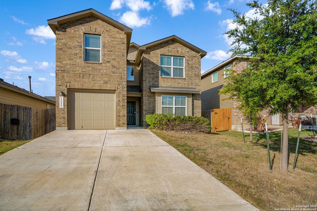 13439 Whisper Crossing, San Antonio, TX 78252