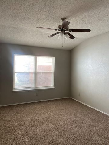 4312 Allegro Lane, Grand Prairie, TX 75052