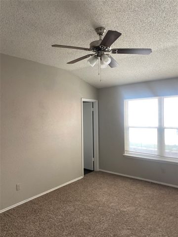 4312 Allegro Lane, Grand Prairie, TX 75052