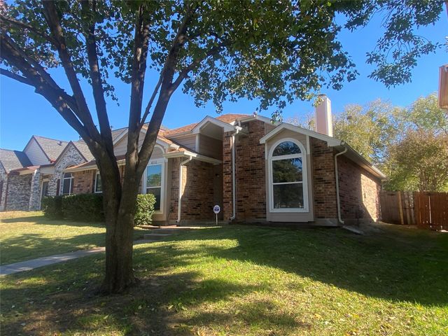 4312 Allegro Lane, Grand Prairie, TX 75052