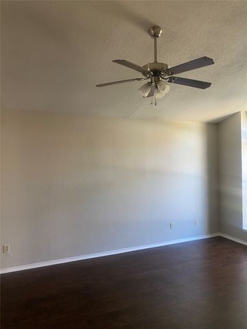 4312 Allegro Lane, Grand Prairie, TX 75052