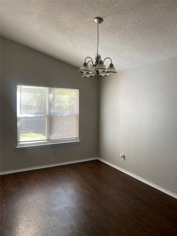 4312 Allegro Lane, Grand Prairie, TX 75052