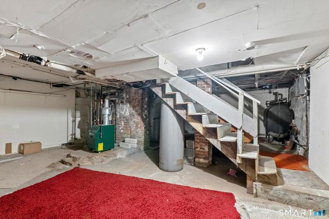 43 Pine Street, East Hartford, CT 06108