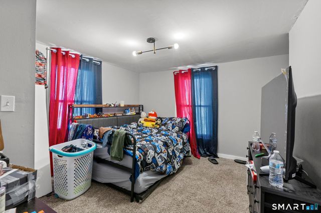 43 Pine Street, East Hartford, CT 06108