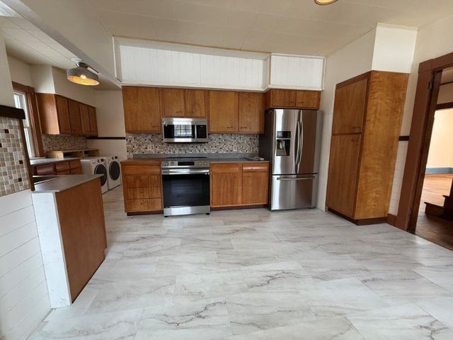 278 US Route 4, Enfield, NH 03748