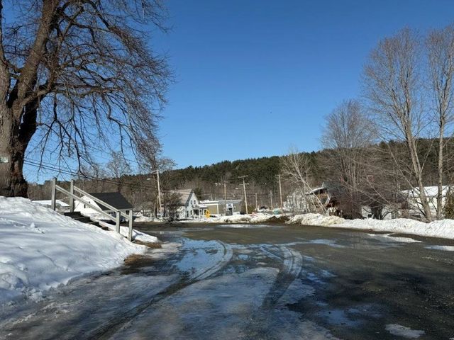 278 US Route 4, Enfield, NH 03748