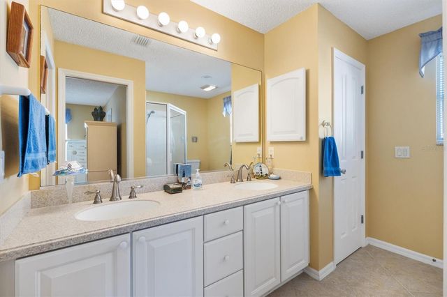 1301 OAK FOREST DRIVE, The Villages, FL 32162