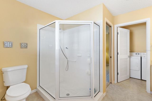 1301 OAK FOREST DRIVE, The Villages, FL 32162