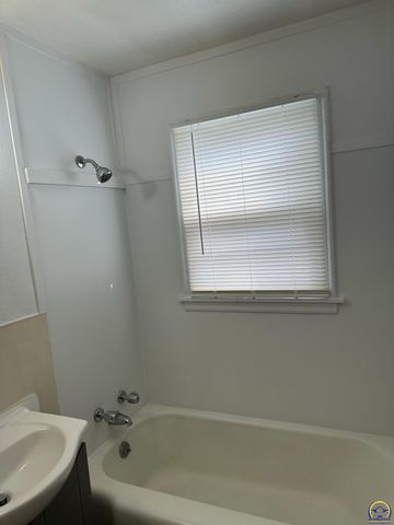 336 Sherman St, Emporia, KS 66801