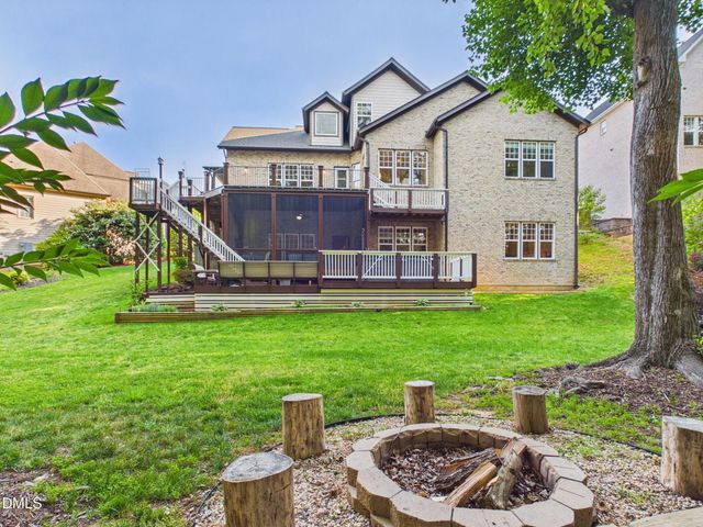 2929 Elmfield Street, Raleigh, NC 27614