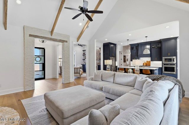 400 Calvary Crossing, Brandon, MS 39047